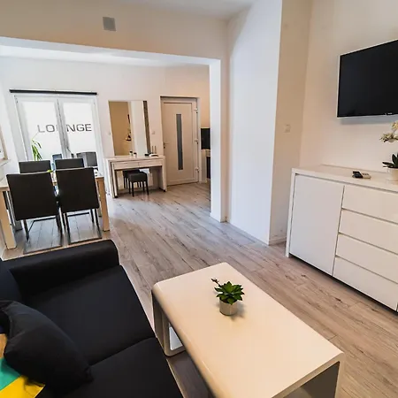 Downtown Splendid Apartment