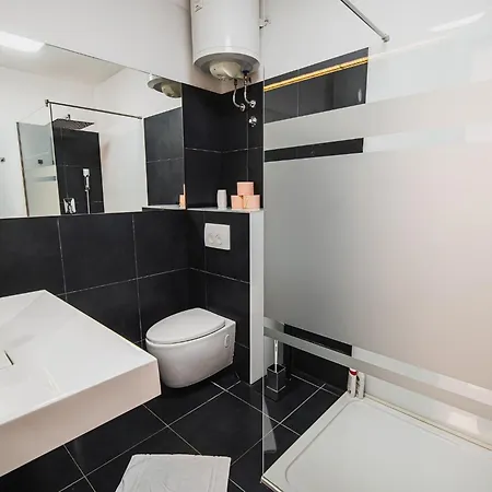 Downtown Splendid Apartment Vodice