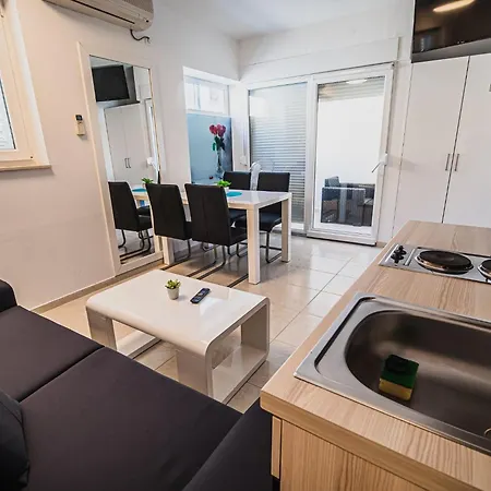 Downtown Splendid Apartment